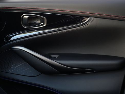 New 2026 Aston Martin DBX S image 18