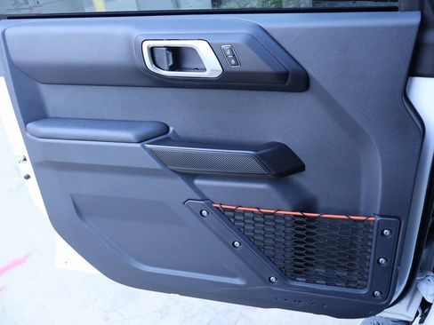 Used 2023 Ford Bronco Raptor image 38