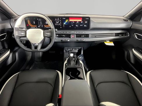 New 2026 Kia K4 GT-Line w/ GT-Line Sunroof Package FWD image 10