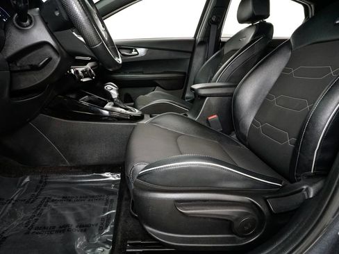 Certified 2022 Kia Forte GT-Line w/ GT-Line Technology Package image 9