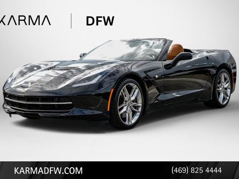 Used 2018 Chevrolet Corvette Stingray Convertible Z51 2LT RWD image 1