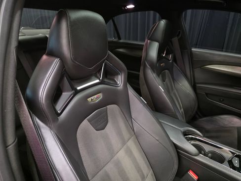 Used 2018 Cadillac ATS V w/ Luxury Package RWD image 37