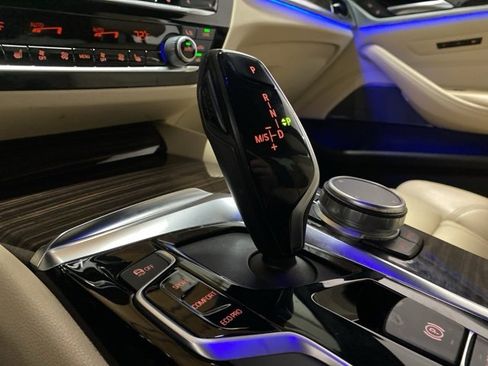 Used 2019 BMW 540i image 59