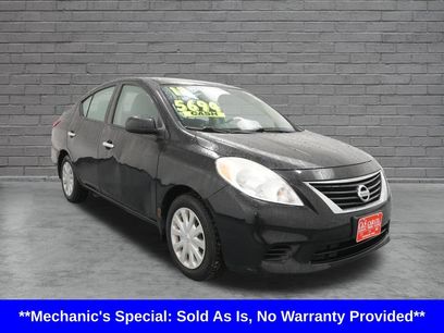 Used 2013 Nissan Versa SV w/ Convenience Pkg