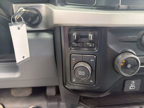 Used 2024 Ford F350 XL w/ 360-Degree Camera Package image 18