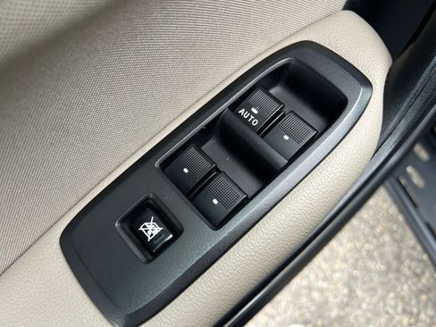 Used 2023 Ford Ranger XLT w/ Equipment Group 302A High image 12