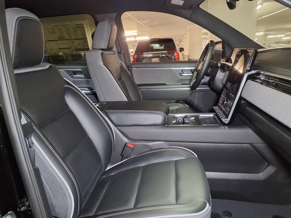 Used 2026 GMC Sierra EV Elevation AWD/4WD image 6