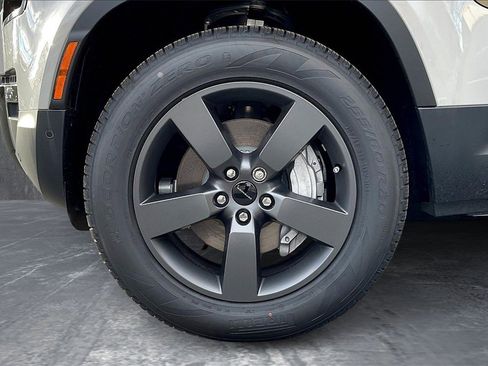 New 2026 Land Rover Defender 110 S image 13