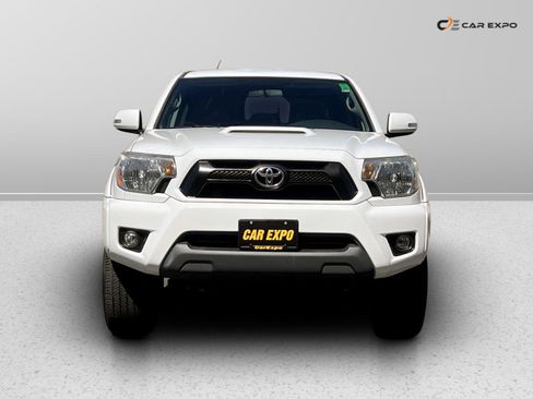 Used 2015 Toyota Tacoma PreRunner image 3