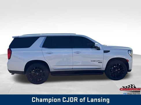 Used 2023 GMC Yukon Denali w/ Max Trailering Package AWD/4WD image 9