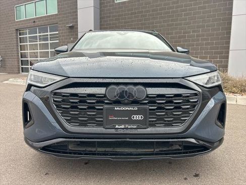 Certified 2024 Audi Q8 e-tron Premium image 8