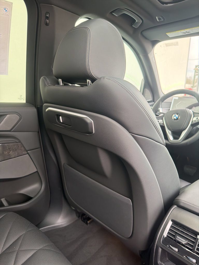 New 2026 BMW X5 xDrive40i AWD/4WD image 15