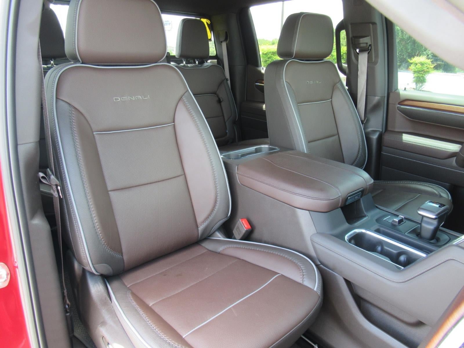 Used 2024 GMC Sierra 1500 Denali AWD/4WD image 9