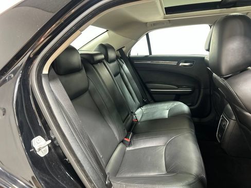 Certified 2018 Chrysler 300 Touring L AWD/4WD image 26