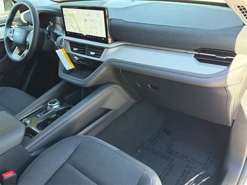New 2026 Ford Explorer Active image 13