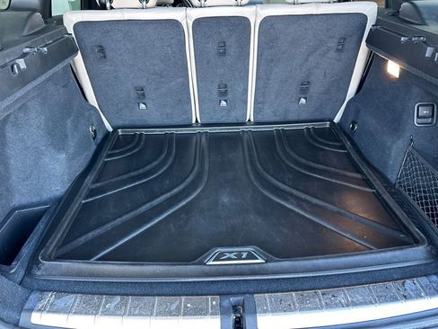 Used 2018 BMW X1 xDrive28i w/ Premium Package image 16