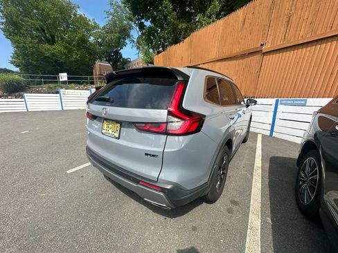 Used 2025 Honda CR-V Sport-L image 2