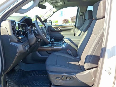 New 2026 Chevrolet Silverado 1500 RST w/ Z71 Off-Road Package AWD/4WD image 7