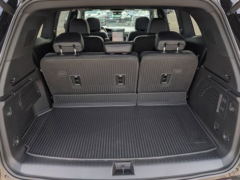 New 2026 GMC Acadia Denali w/ Super Cruise Package AWD/4WD image 13
