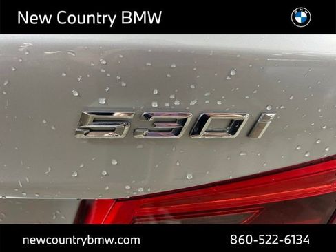 Used 2019 BMW 530i xDrive w/ Convenience Package AWD/4WD image 11