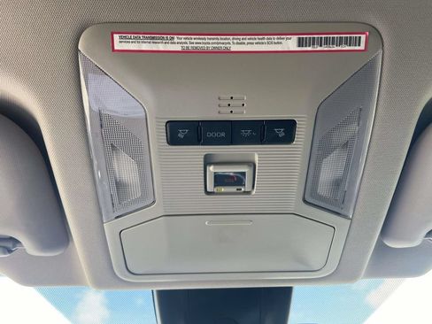Used 2023 Toyota RAV4 LE FWD image 21