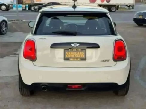 Used 2018 MINI Cooper 2-Door Hardtop FWD image 39