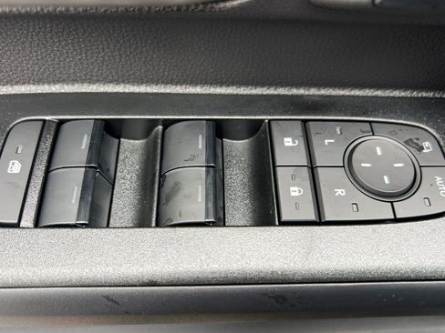 New 2026 Toyota 4Runner Limited image 9