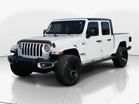 Used 2022 Jeep Gladiator Sport image 9
