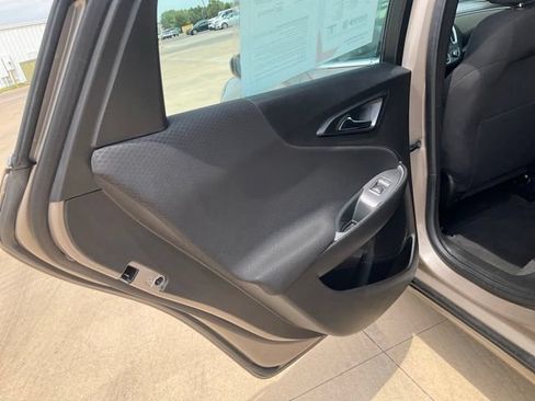 Used 2025 Chevrolet Malibu LT FWD image 27