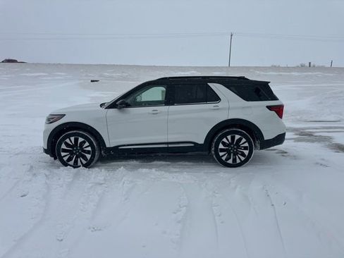 New 2026 Ford Explorer Platinum w/ LUX Leather Package AWD/4WD image 6