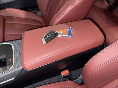 Certified 2025 BMW 430i Coupe w/ Convenience Package image 25