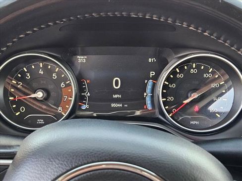 Used 2018 Jeep Compass Latitude w/ Popular Equipment Group image 10