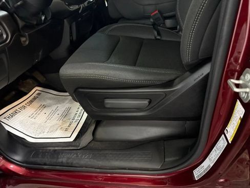 Certified 2025 RAM 1500 Big Horn AWD/4WD image 19
