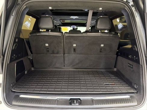 Used 2022 Jeep Grand Wagoneer Series III w/ Rear Seat Video Group 1 image 58