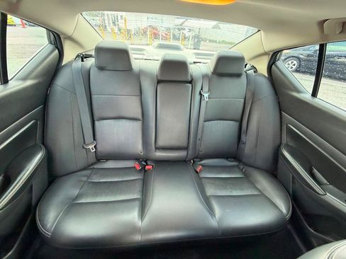 Used 2019 Nissan Altima 2.5 SL FWD image 13