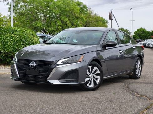 Certified 2024 Nissan Altima 2.5 S image 2