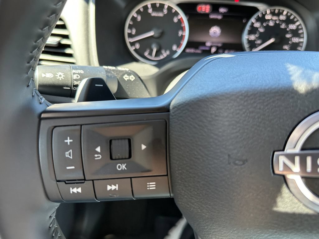 Used 2026 Nissan Rogue SV w/ Cold Weather Package FWD image 24