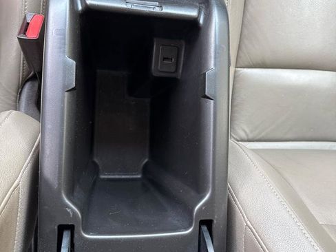 Used 2015 GMC Canyon SLT w/ Driver Alert Package AWD/4WD image 14