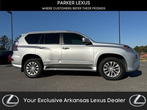 Used 2015 Lexus GX 460 image 1