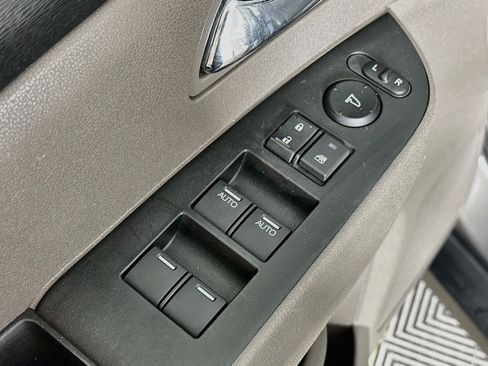 Used 2014 Honda Odyssey EX-L image 17