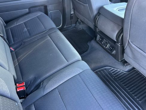 Used 2022 GMC Sierra 1500 Elevation image 18