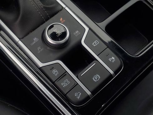 Used 2021 Kia Sorento SX image 31