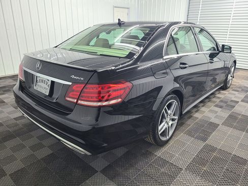 Used 2014 Mercedes-Benz E 350 4MATIC Sedan image 11