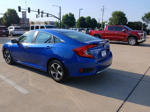 Used 2019 Honda Civic LX image 3