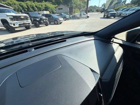 Used 2025 Subaru Forester Limited w/ Popular Package #2 AWD/4WD image 45