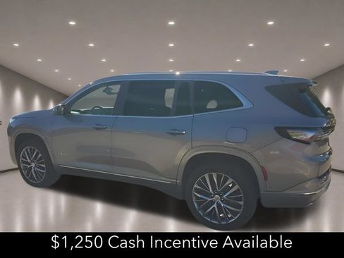 New 2026 Buick Enclave Avenir w/ Super Cruise Package FWD image 6