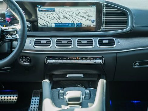 New 2026 Mercedes-Benz GLS 450 4MATIC image 21
