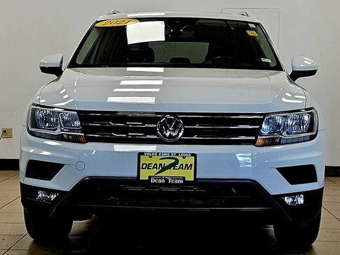 Used 2021 Volkswagen Tiguan SEL AWD/4WD image 5
