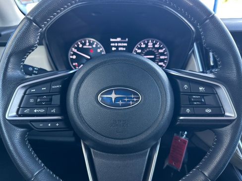 Used 2023 Subaru Outback Premium AWD/4WD image 28