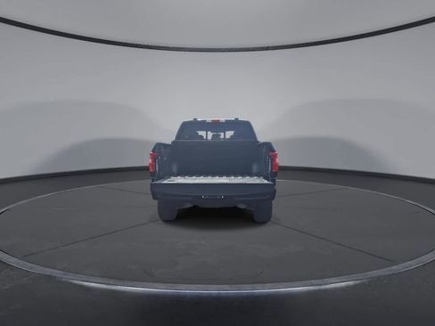 Used 2022 Ford F150 Lightning Lariat image 7